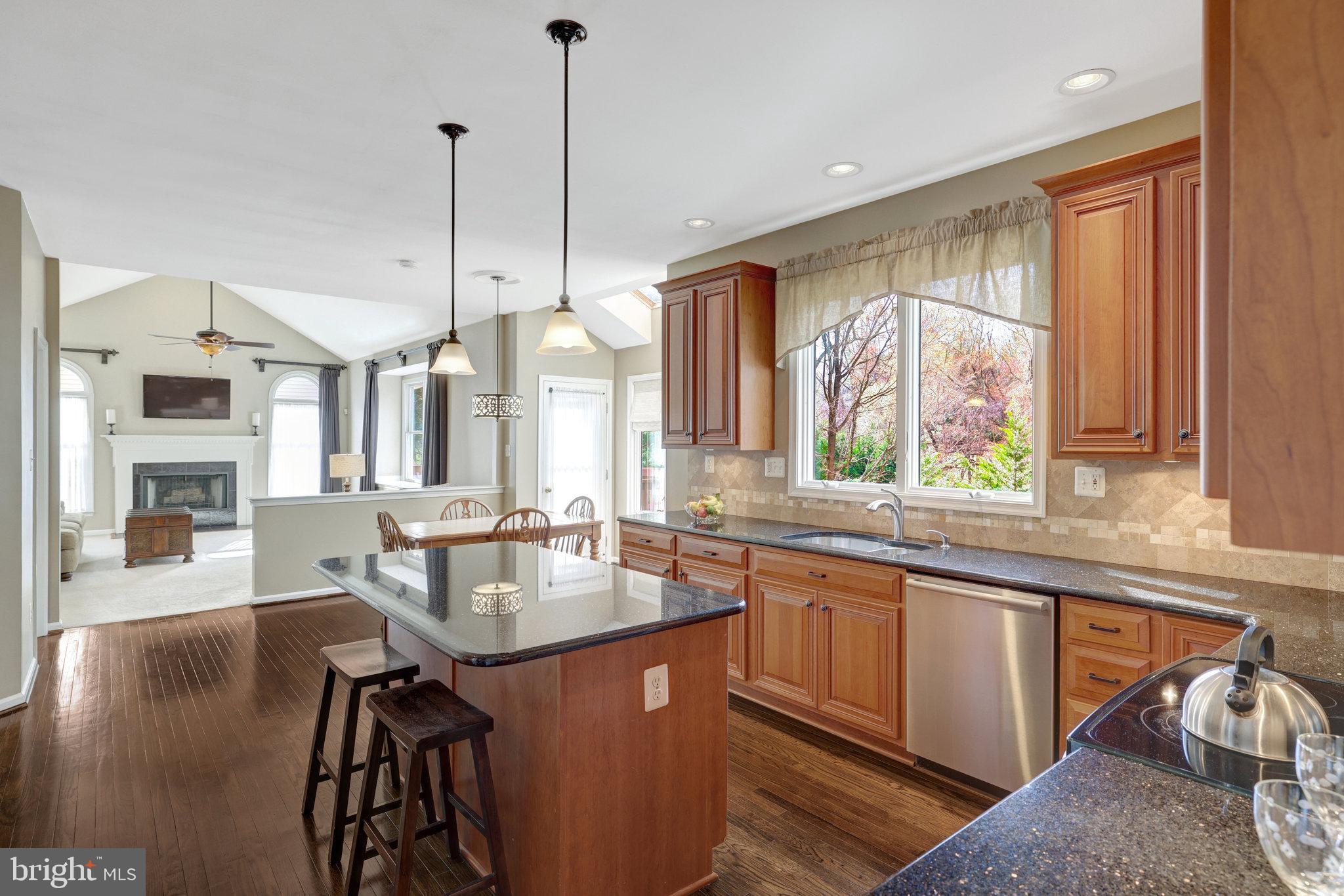 12513 Ridgegate Drive Herndon, VA 20170 - Photo 16 of 72 Kitchen/Family Room View