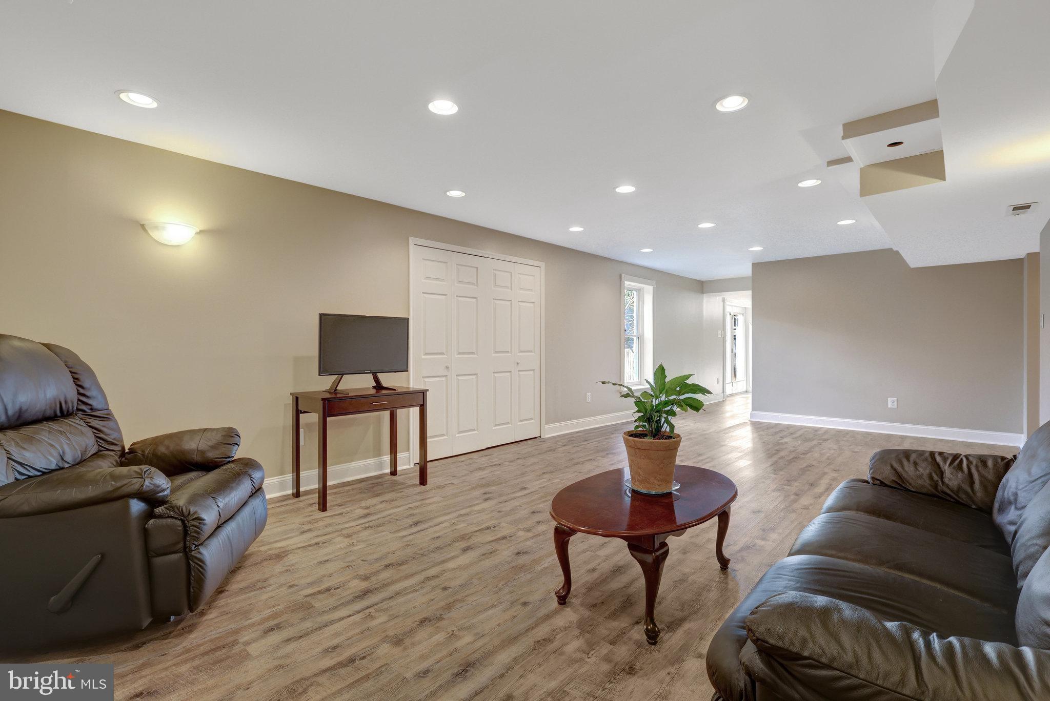 12513 Ridgegate Drive Herndon, VA 20170 - Photo 56 of 72