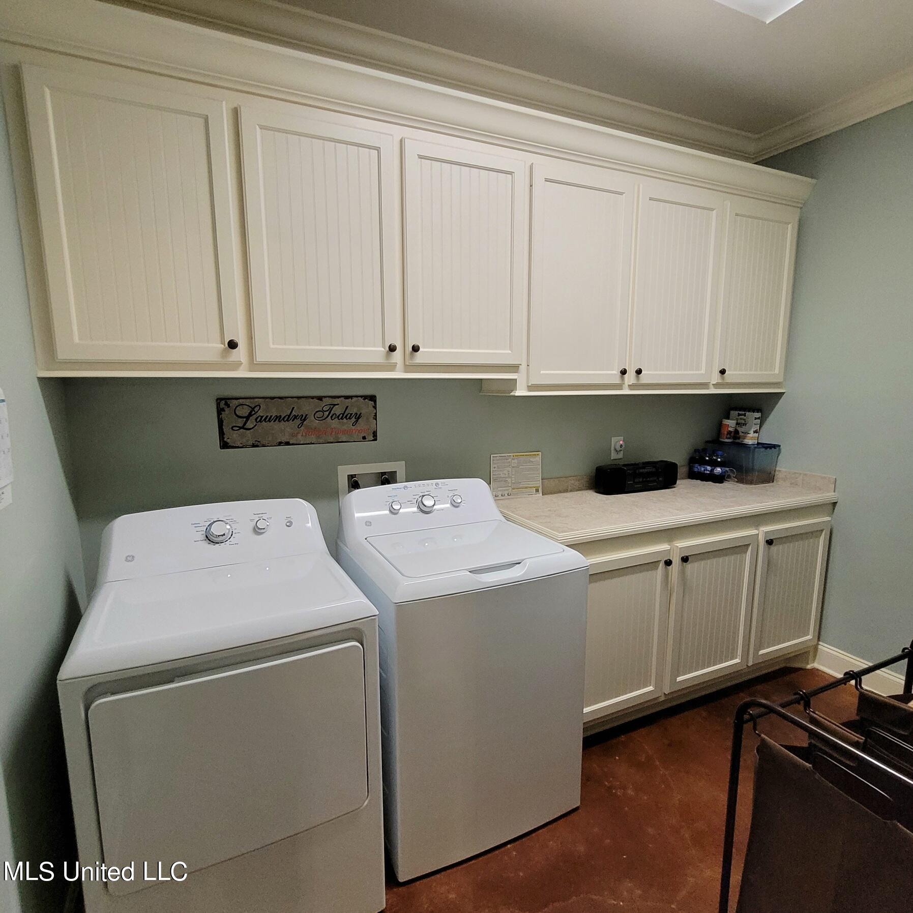 20148 Midway Road Terry, MS 39170 - Photo 17 of 31 Laundry