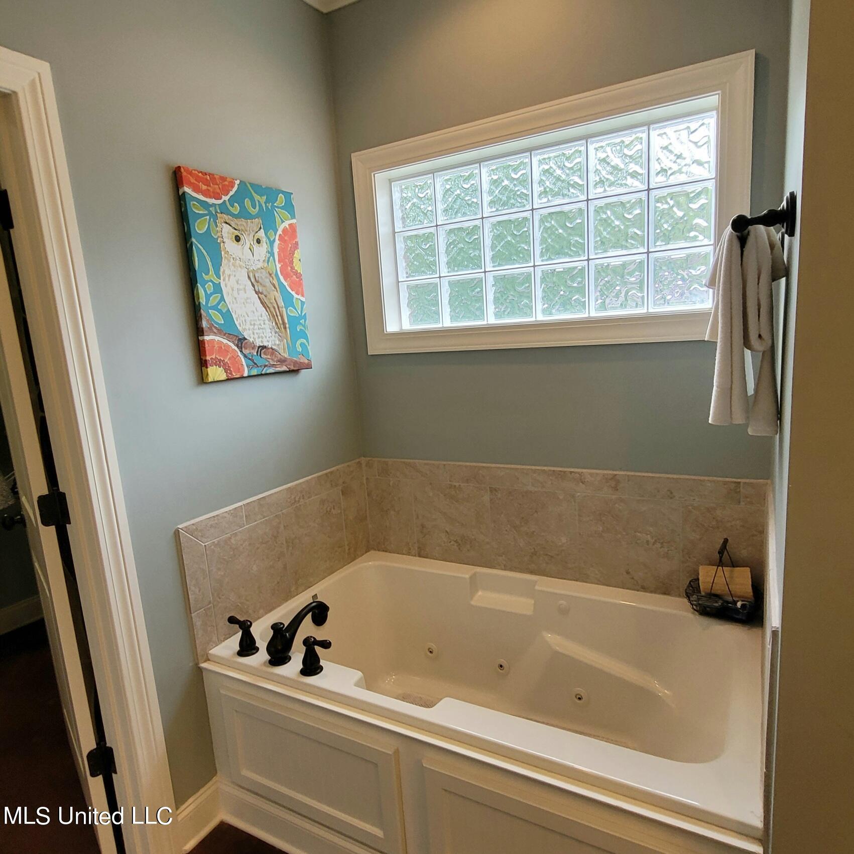 20148 Midway Road Terry, MS 39170 - Photo 21 of 31 Glass Block