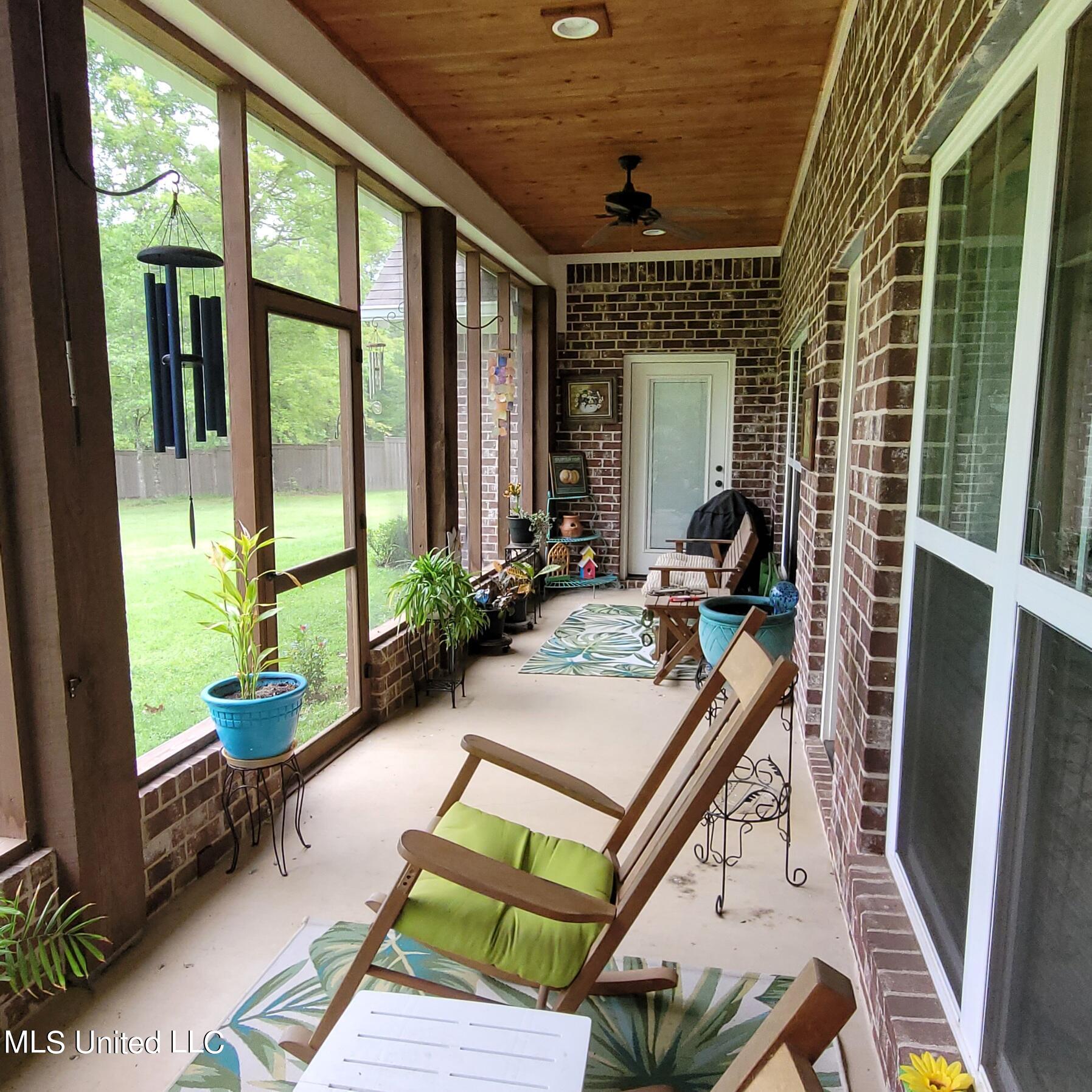 20148 Midway Road Terry, MS 39170 - Photo 27 of 31 20240407_152120