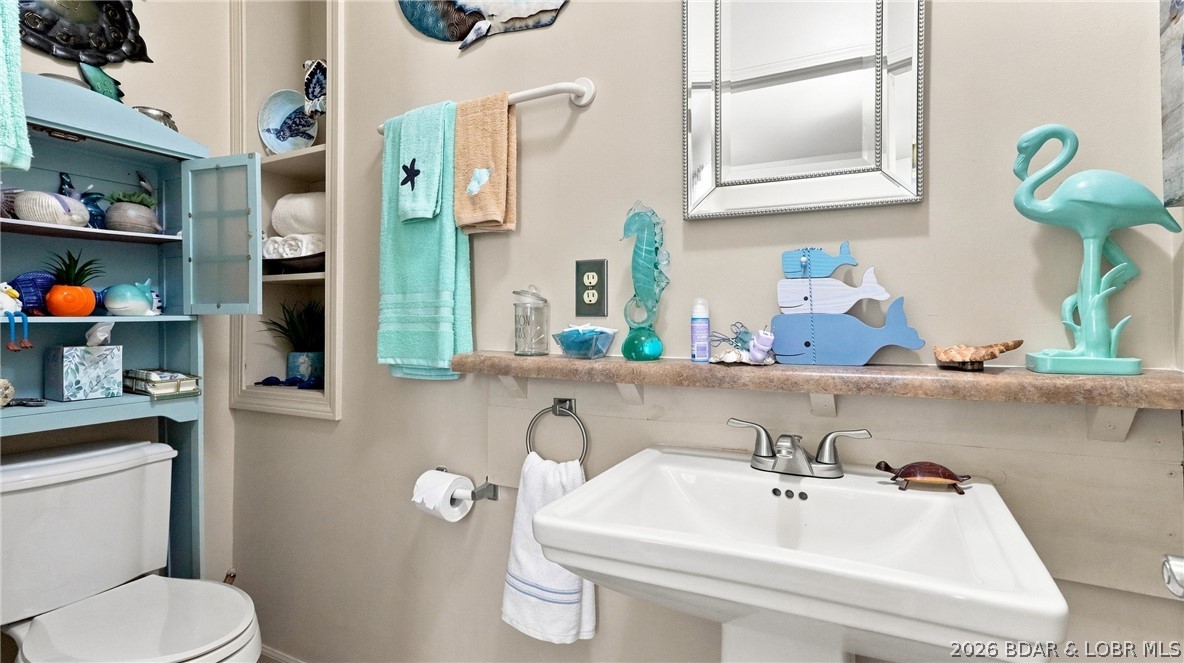 1749 Resorts Road Camdenton, MO 65020 - Photo 13 of 50 Gallery Image 13