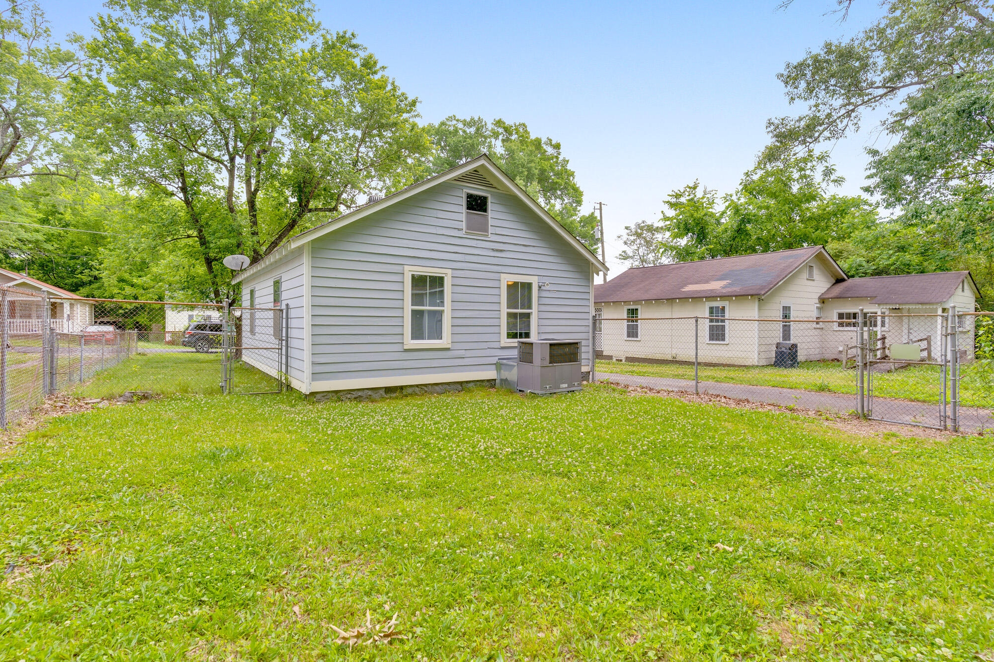 5354 Greenbriar Road Chattanooga, TN 37412 - Photo 20 of 21 5354-Greenbriar-Rd-MLS-Photos-24
