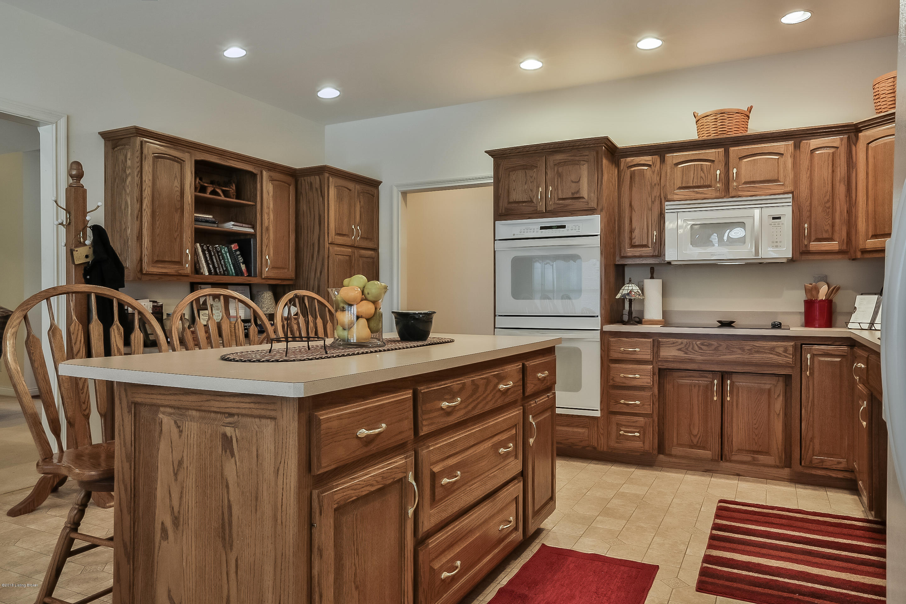 2769 Vigo Road Bagdad, KY 40003 - Photo 11 of 32 Spacious Kitchen