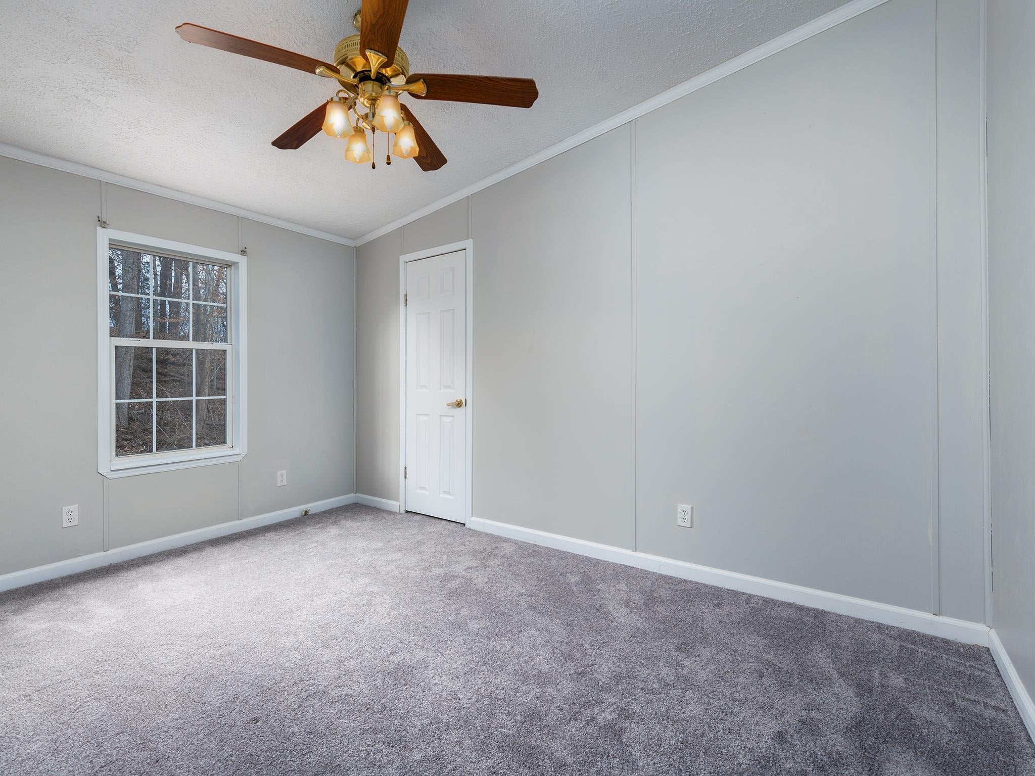 601 Maupin Road Milton, WV 25541 - Photo 13 of 18 Gallery Image 13