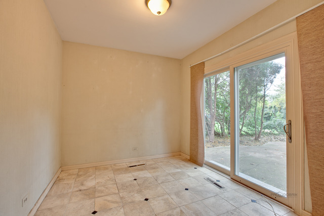 211 Riverside Drive Northfield, IL 60093 - Photo 12 of 25
