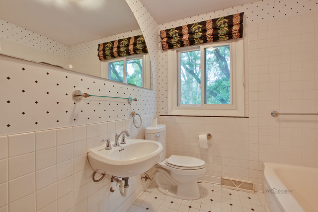 211 Riverside Drive Northfield, IL 60093 - Photo 18 of 25