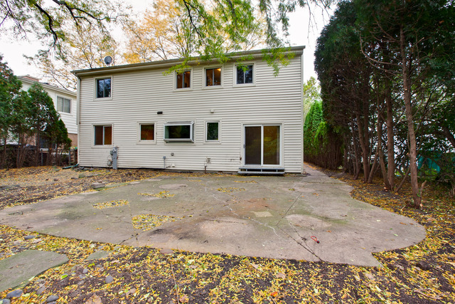 211 Riverside Drive Northfield, IL 60093 - Photo 24 of 25