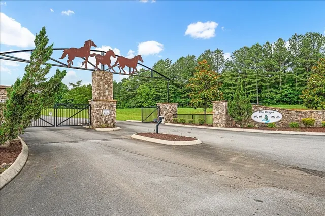 $620,000 | 1085 Thunder Ridge Drive, South Pittsburg, TN 37380
