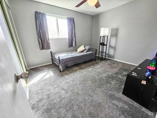 $399,999 | 2390 Rolling Hills Drive, Clarkston, WA 99403