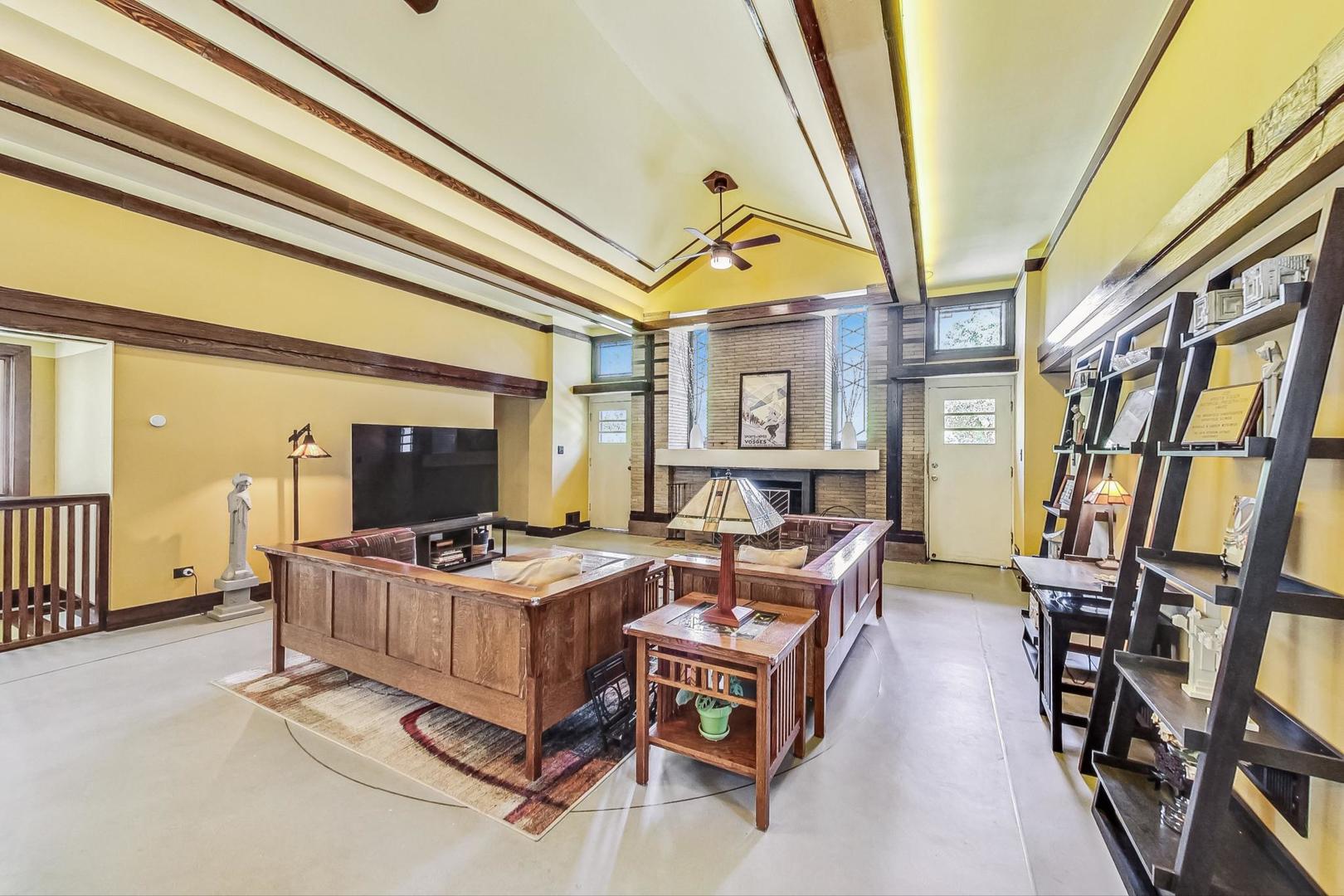 3601 Forest Avenue Brookfield, IL 60513 - Photo 4 of 37