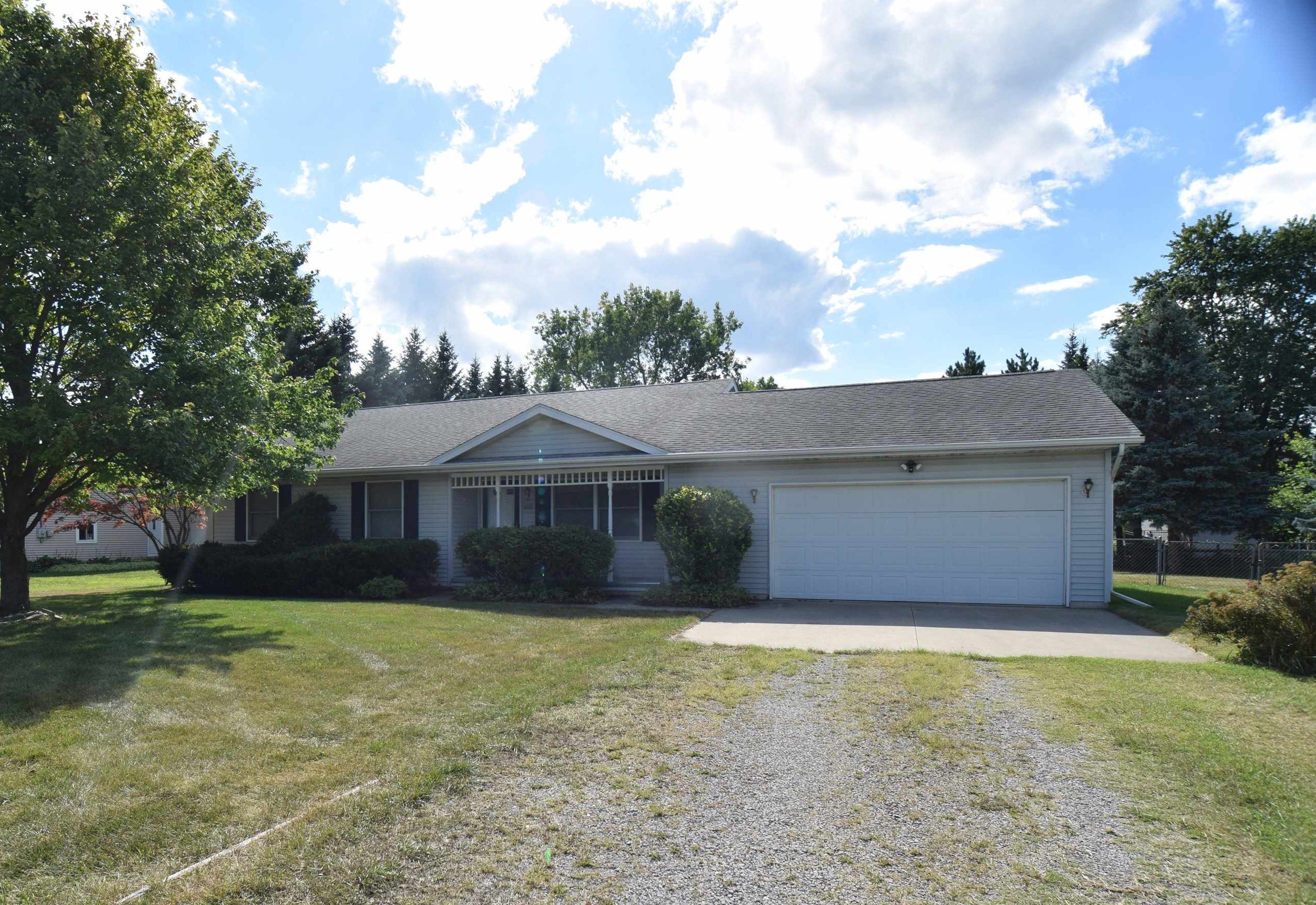 4888 11 Mile Road Auburn, MI 48611 - Photo 1 of 33 Gallery Image 1