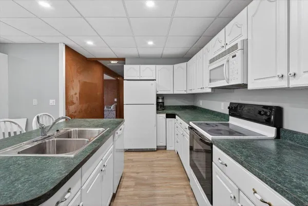 $350,000 | 233 Hunter North Road, Alburgh, VT 05440