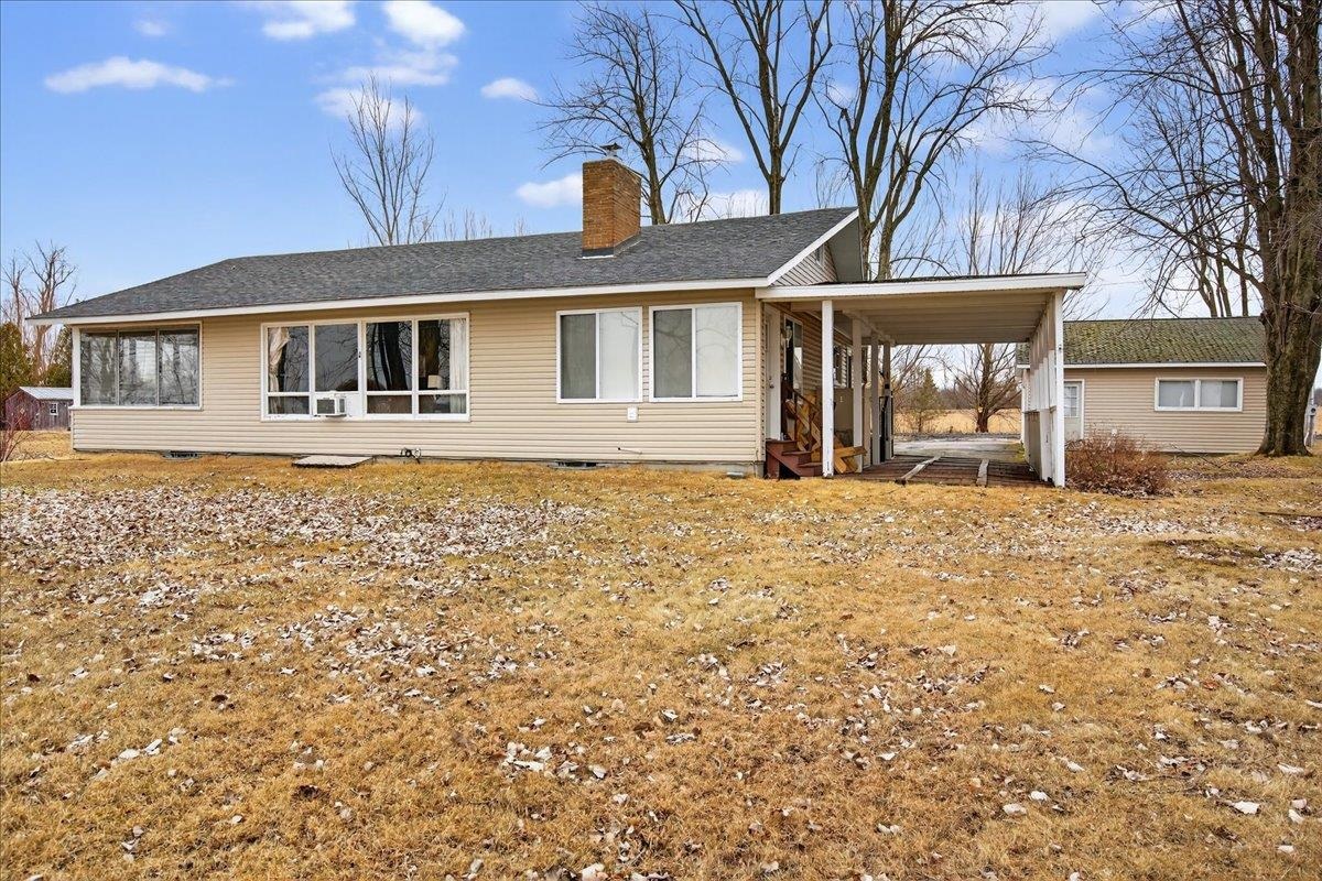 233 Hunter Road Alburgh, VT 05440 - Photo 2 of 25