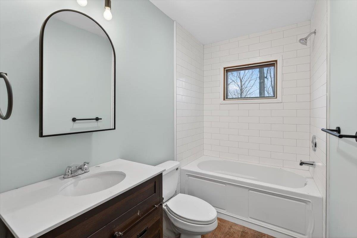 233 Hunter North Road Alburgh, VT 05440 - Photo 22 of 26