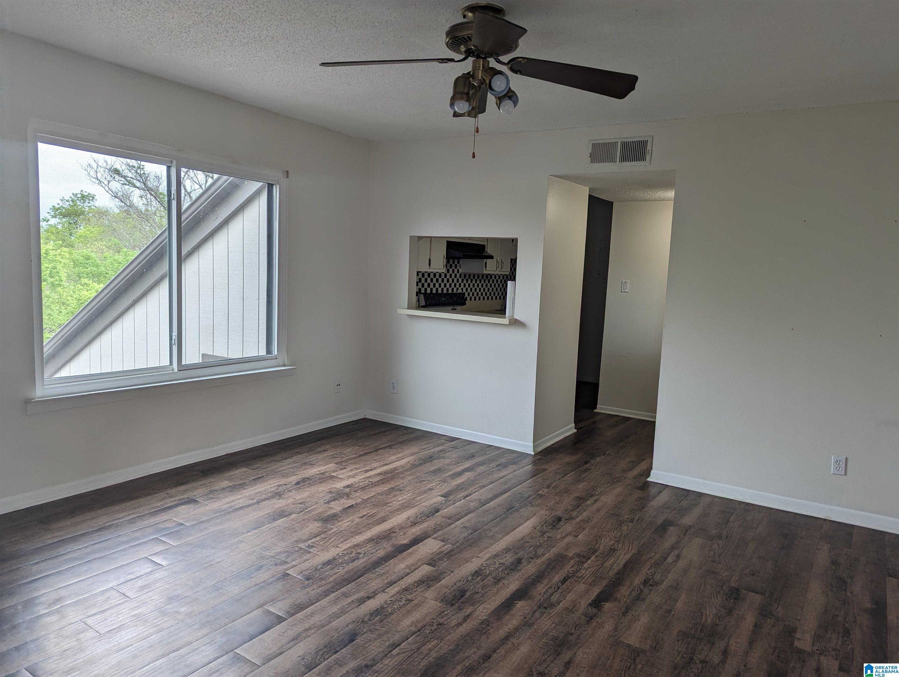 3350 Altamont Road South, Unit B6 Birmingham, AL 35205 - Photo 5 of 10