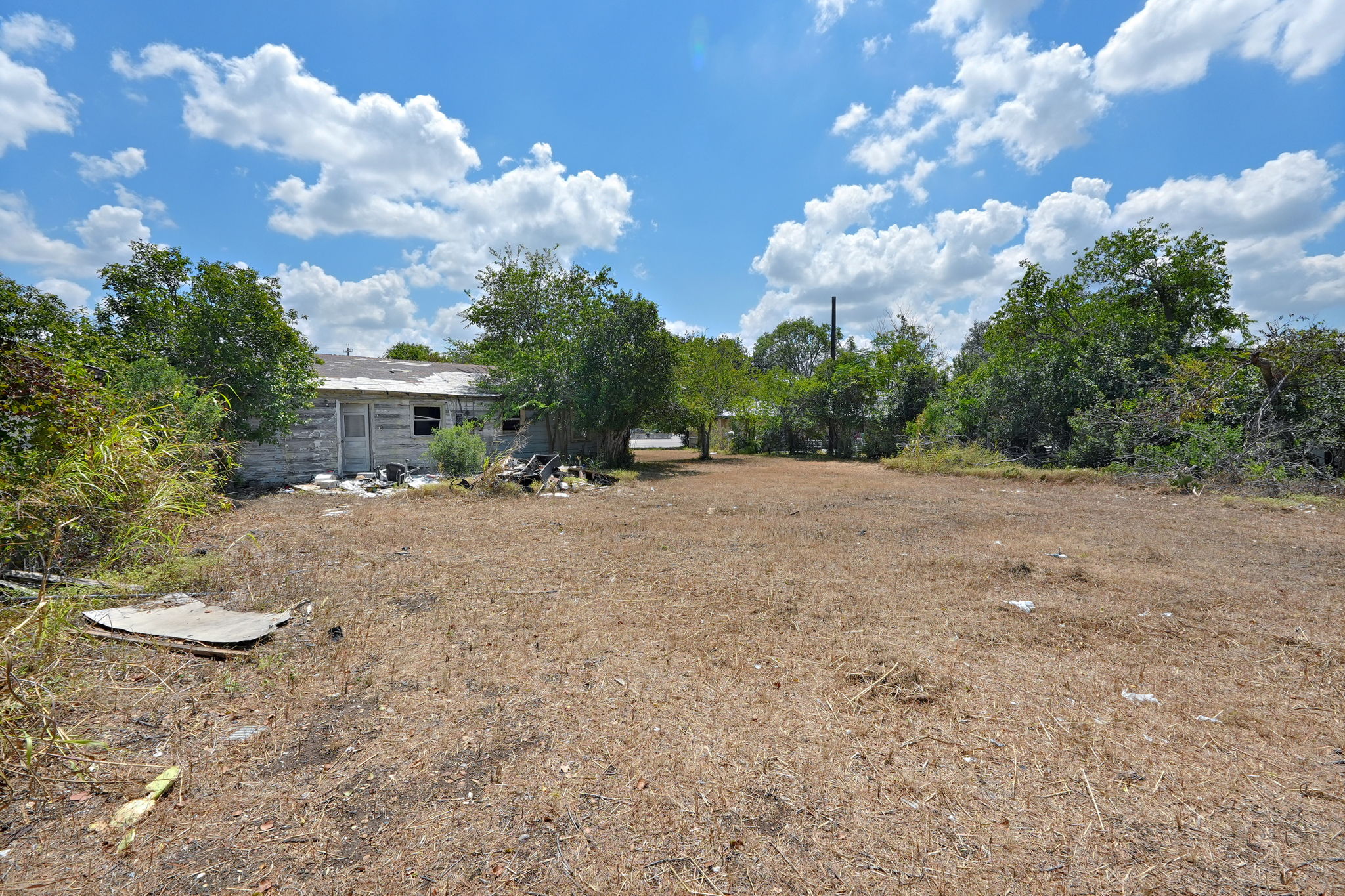2212 Hunter Road San Marcos, TX 78666 - Photo 10 of 15 Gallery Image 10
