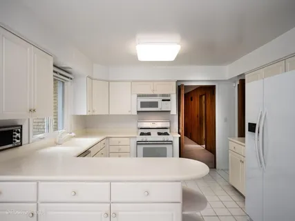 $775,000 | 2626 Farnsworth Lane, Northbrook, IL 60062