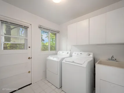 $775,000 | 2626 Farnsworth Lane, Northbrook, IL 60062