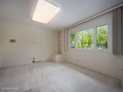 $775,000 | 2626 Farnsworth Lane, Northbrook, IL 60062