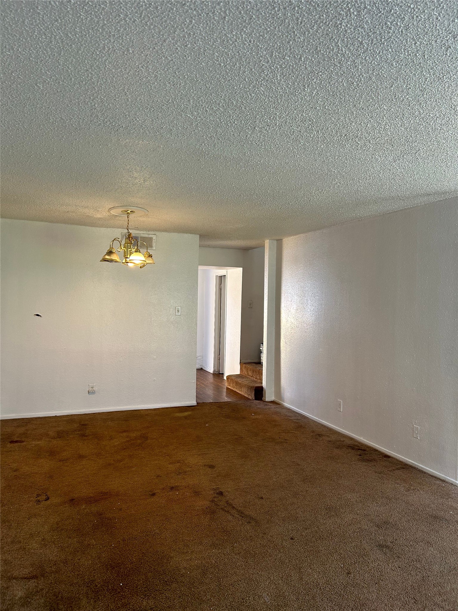 6200 West Tidwell Road, Unit 1902 Houston, TX 77092 - Photo 4 of 11