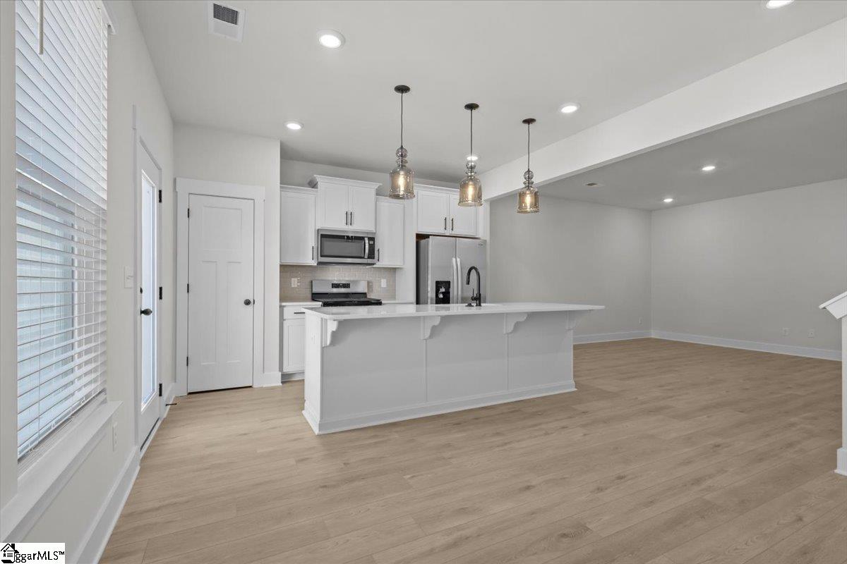 445 Hazelcote Road Greenville, SC 29611 - Photo 6 of 29 Gallery Image 6