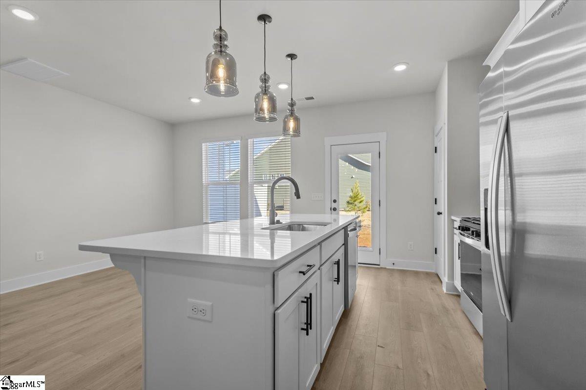 445 Hazelcote Road Greenville, SC 29611 - Photo 8 of 29 Gallery Image 8