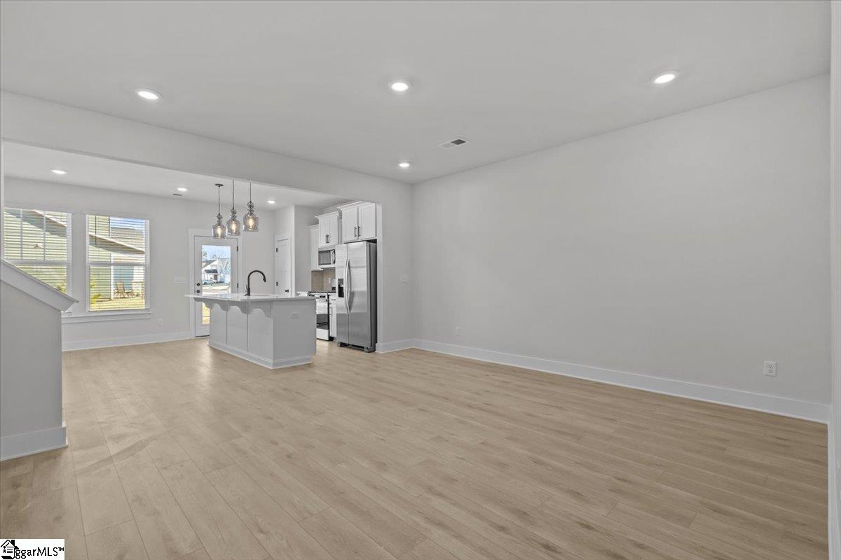 445 Hazelcote Road Greenville, SC 29611 - Photo 10 of 29 Gallery Image 10