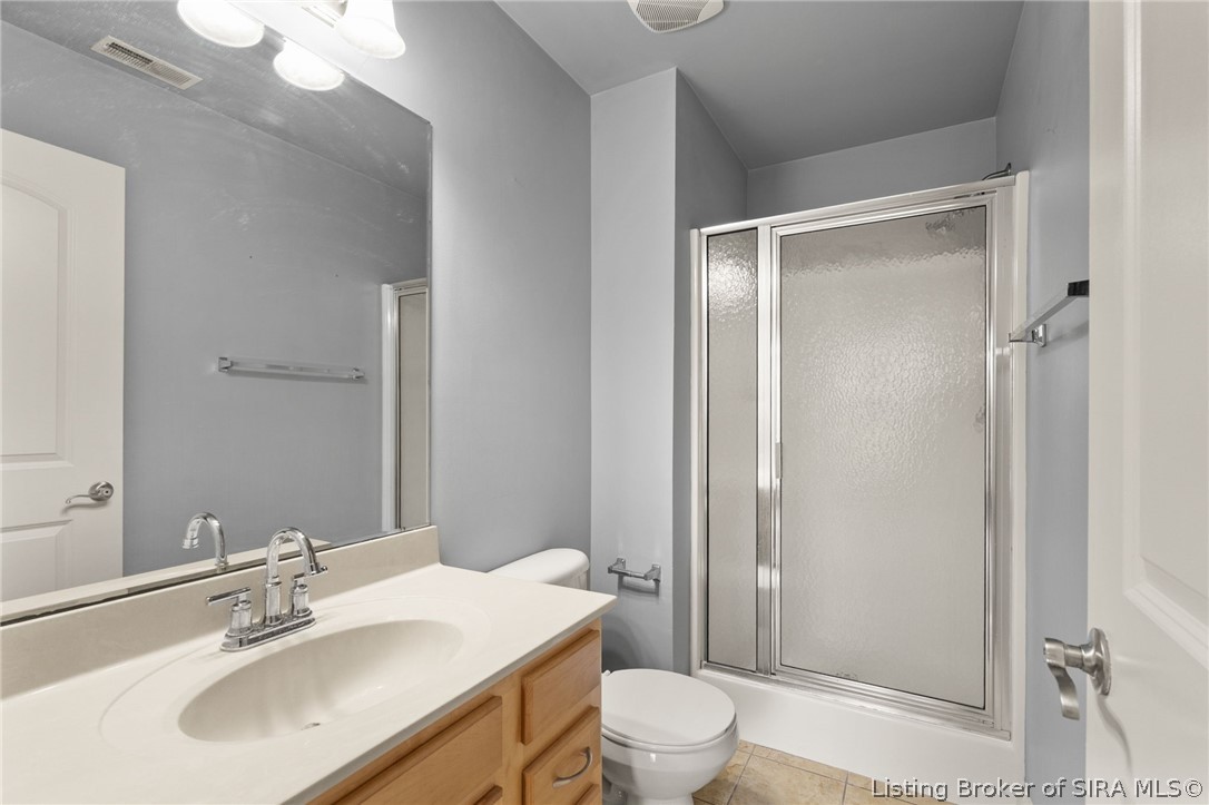 2534 Charlestown Road, Unit 11 New Albany, IN 47150 - Photo 25 of 40