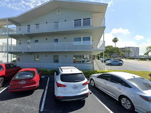 $199,000 | 1898 Shore Drive South, Unit 318, South Pasadena, FL 33707