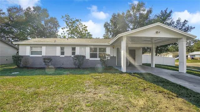 $329,000 | 7906 Arabian Place, Orlando, FL 32818