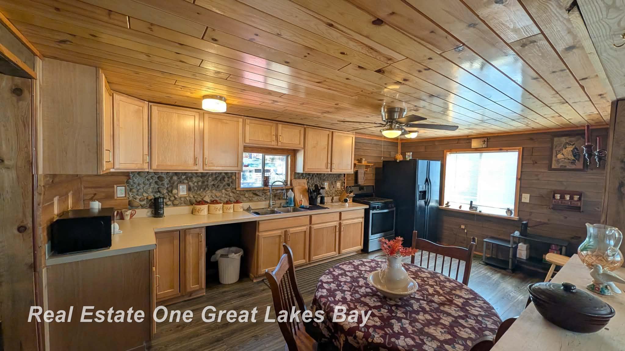 3625 Mc Kinley Road Mio, MI 48647 - Photo 4 of 32