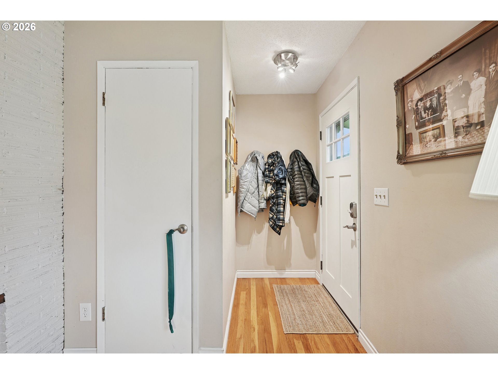 12445 Southeast Main Street Portland, OR 97233 - Photo 3 of 26