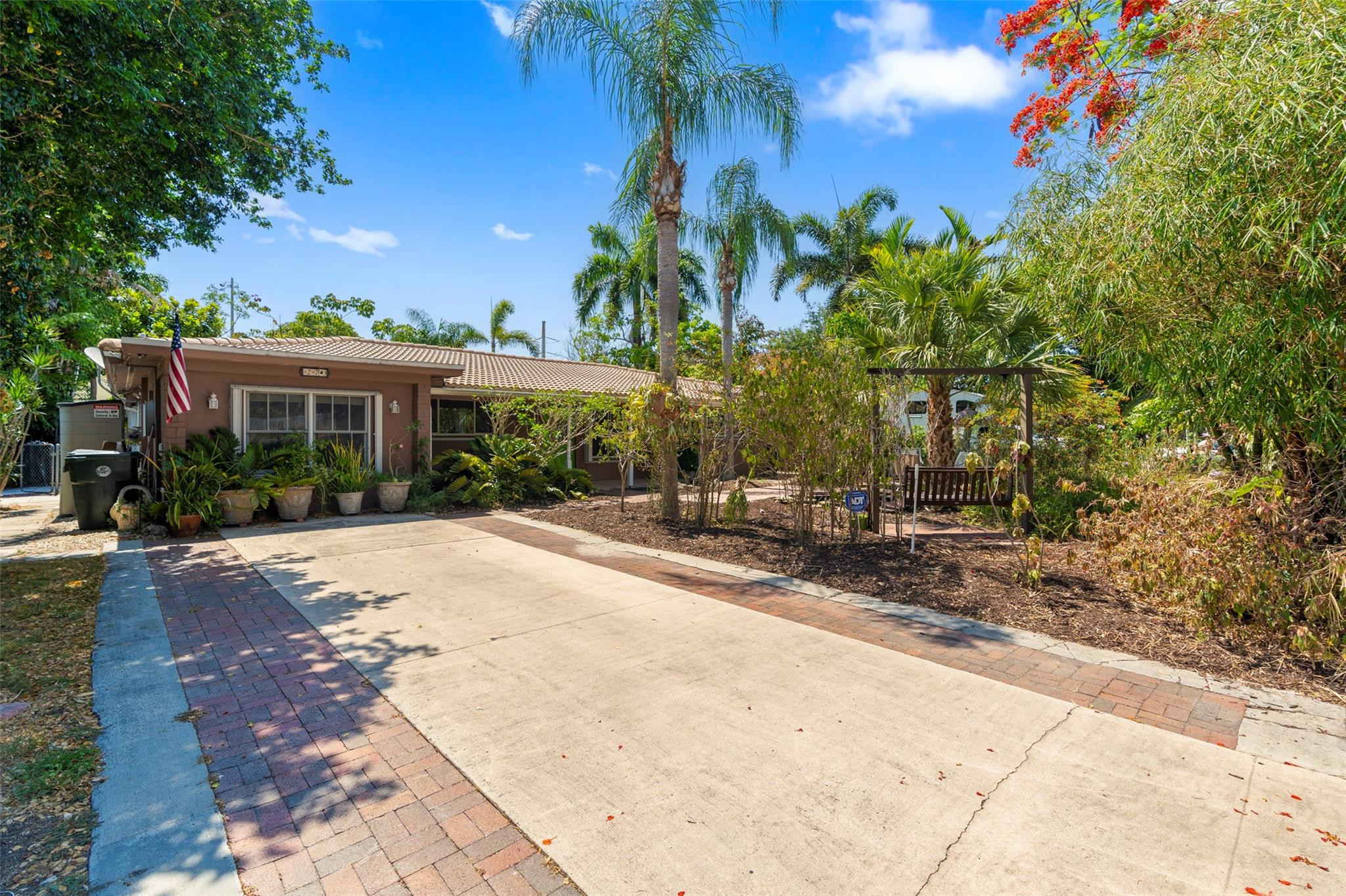 270 Northwest 3rd Court Boca Raton, FL 33432 - Photo 2 of 53 Photo 2