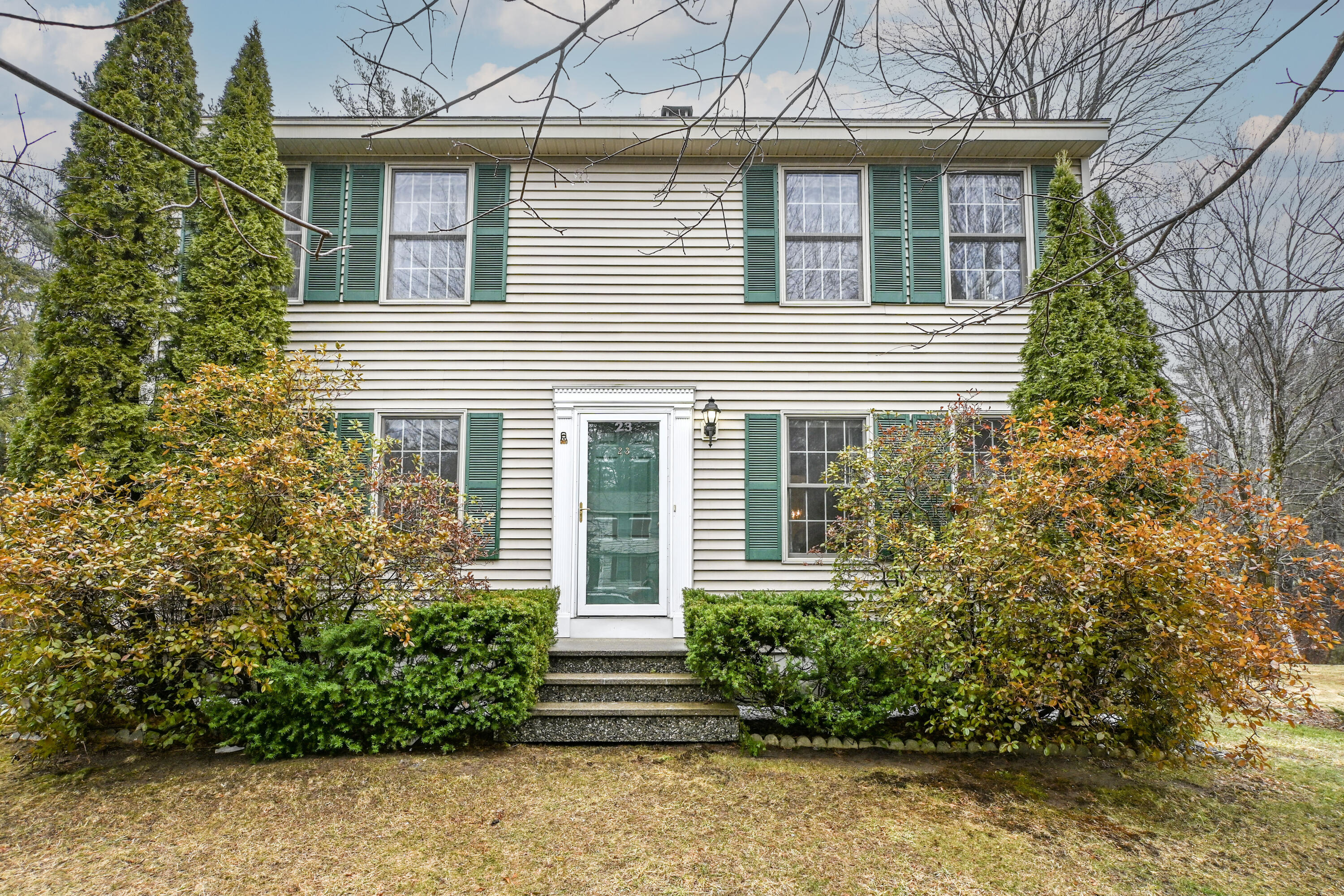 23 Crossing Brook Road Cumberland, ME 04021 - Photo 14 of 84 23CrossingBrookRd-15