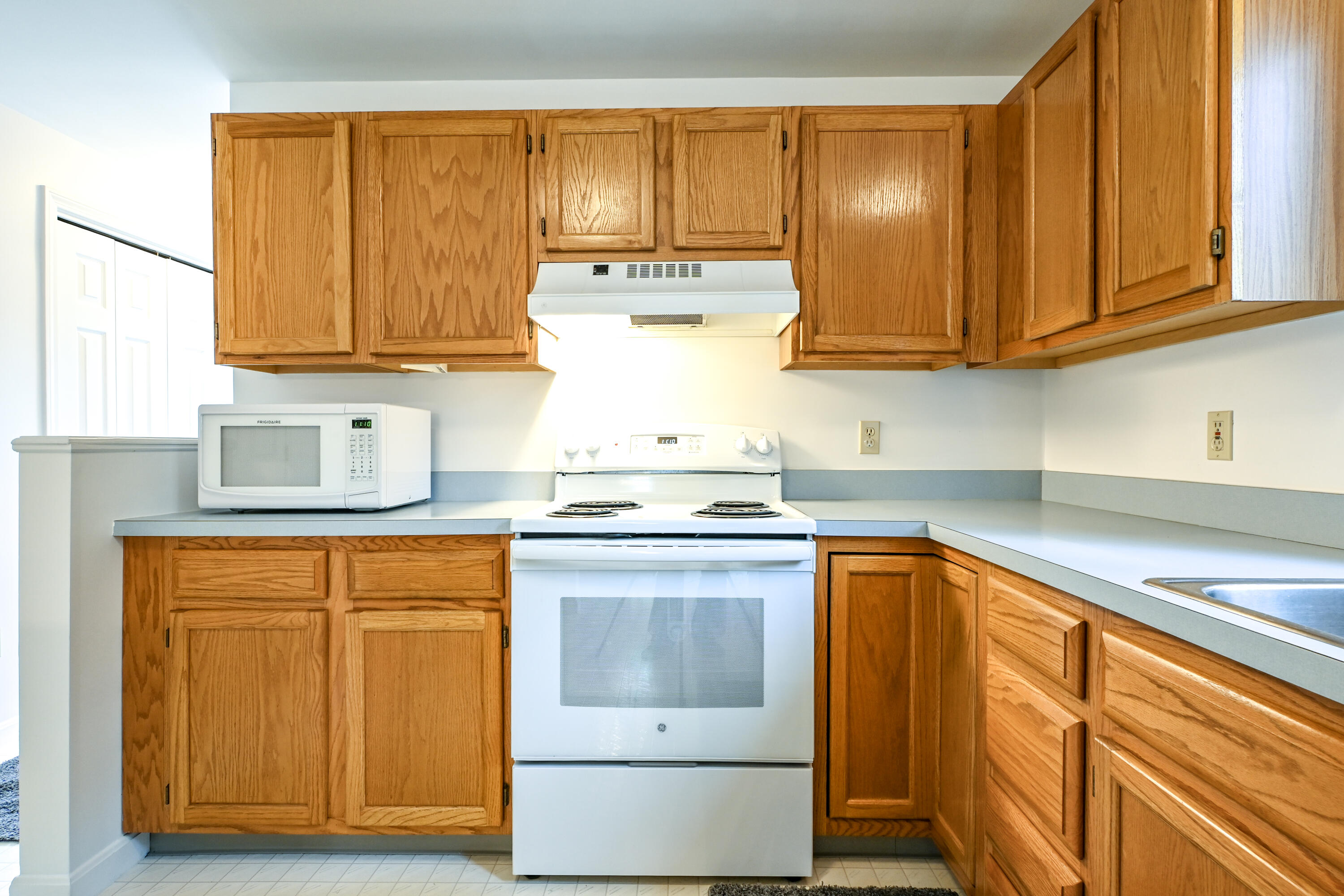 23 Crossing Brook Road Cumberland, ME 04021 - Photo 24 of 84 23CrossingBrookRd-25