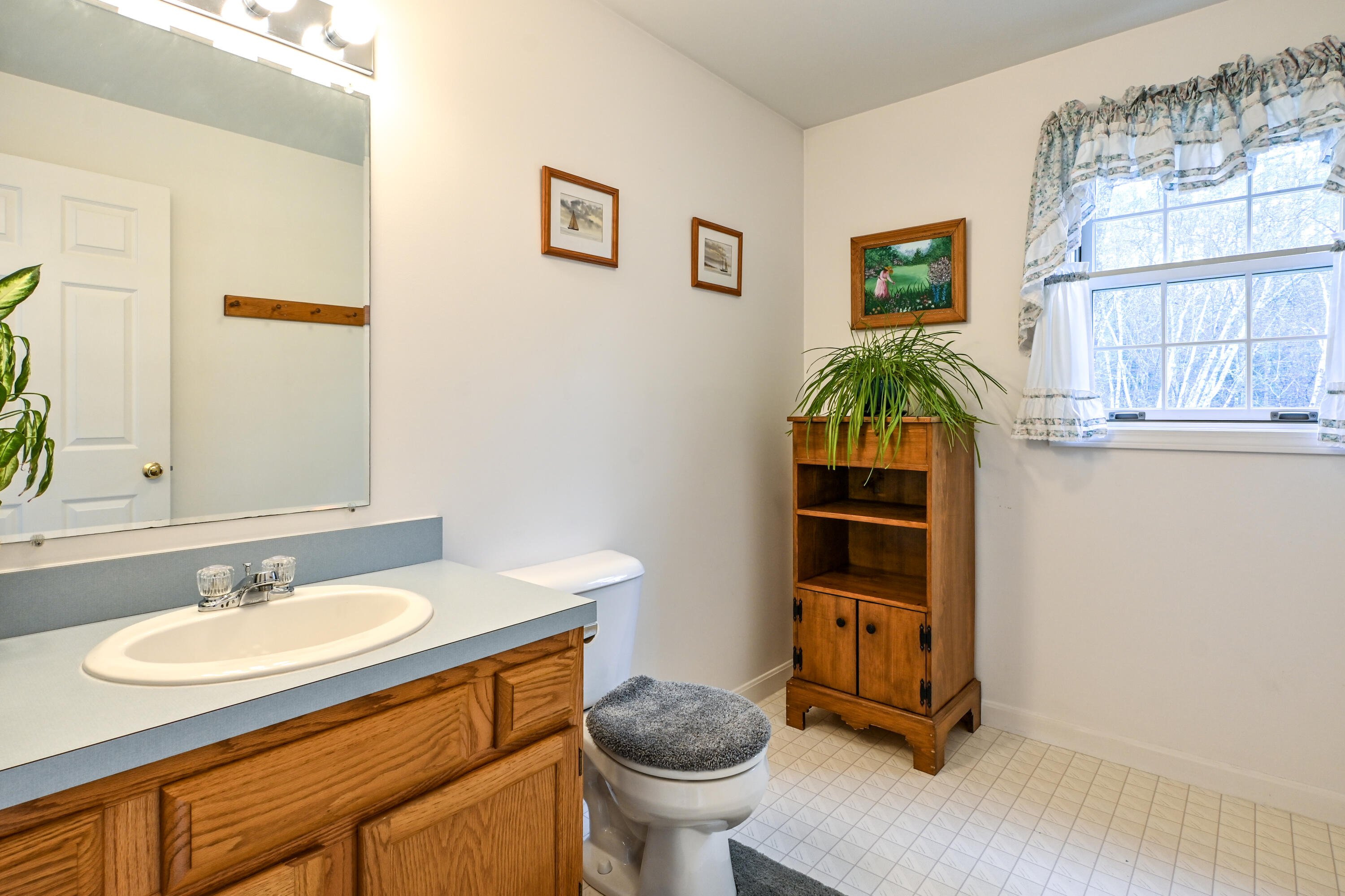 23 Crossing Brook Road Cumberland, ME 04021 - Photo 31 of 84 23CrossingBrookRd-32