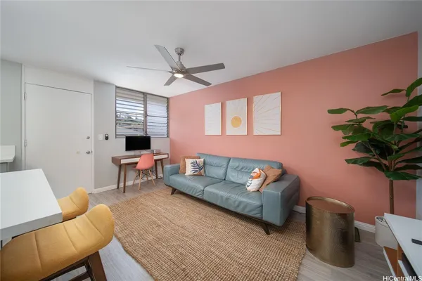 $2,850 | 1401 Lusitana Street, Unit 504, Honolulu, HI 96813