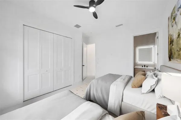 $8,950 | 2441 Webber Street, Sarasota, FL 34239