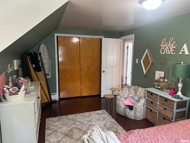 $289,500 | 37 Westwood Lane, Murphysboro, IL 62966