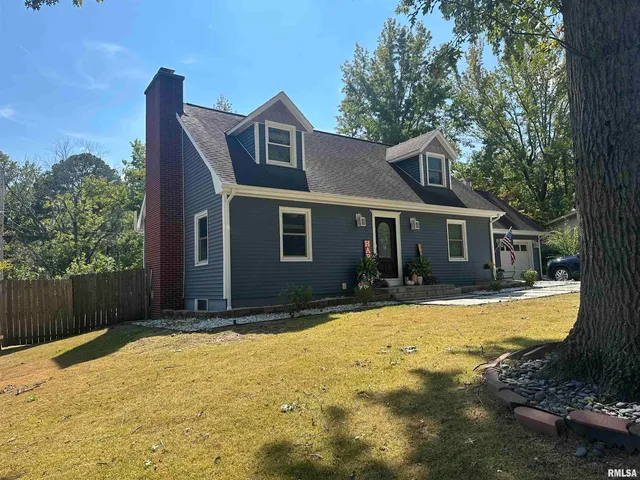 $289,500 | 37 Westwood Lane, Murphysboro, IL 62966