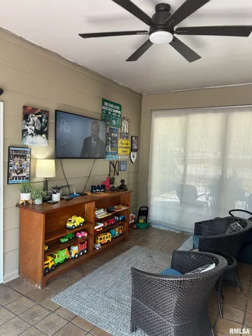 $289,500 | 37 Westwood Lane, Murphysboro, IL 62966