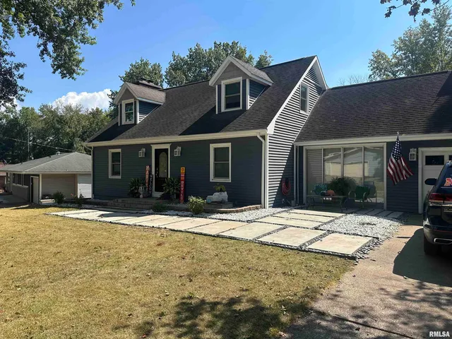 $289,500 | 37 Westwood Lane, Murphysboro, IL 62966