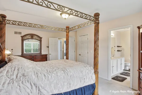 $435,000 | 283 Spring Lake Drive, Round Lake, IL 60073