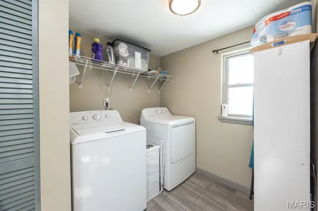 $304,500 | 12 East State Street, Mascoutah, IL 62258