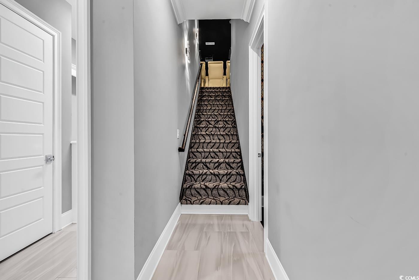 5960 Bolsena Place Myrtle Beach, SC 29572 - Photo 25 of 40 View of hallway