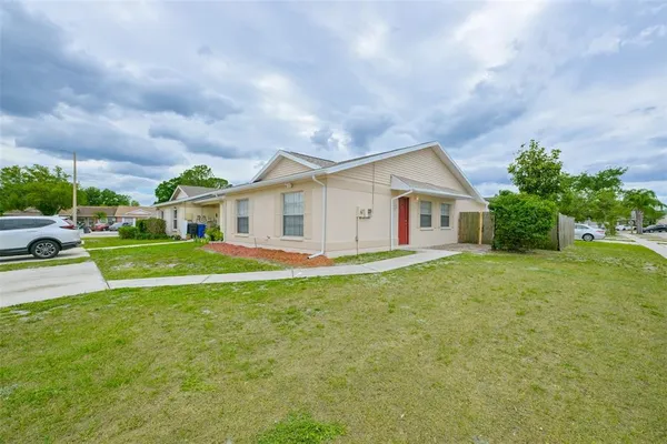 $297,000 | 1720 Oak Branch Court, Brandon, FL 33511