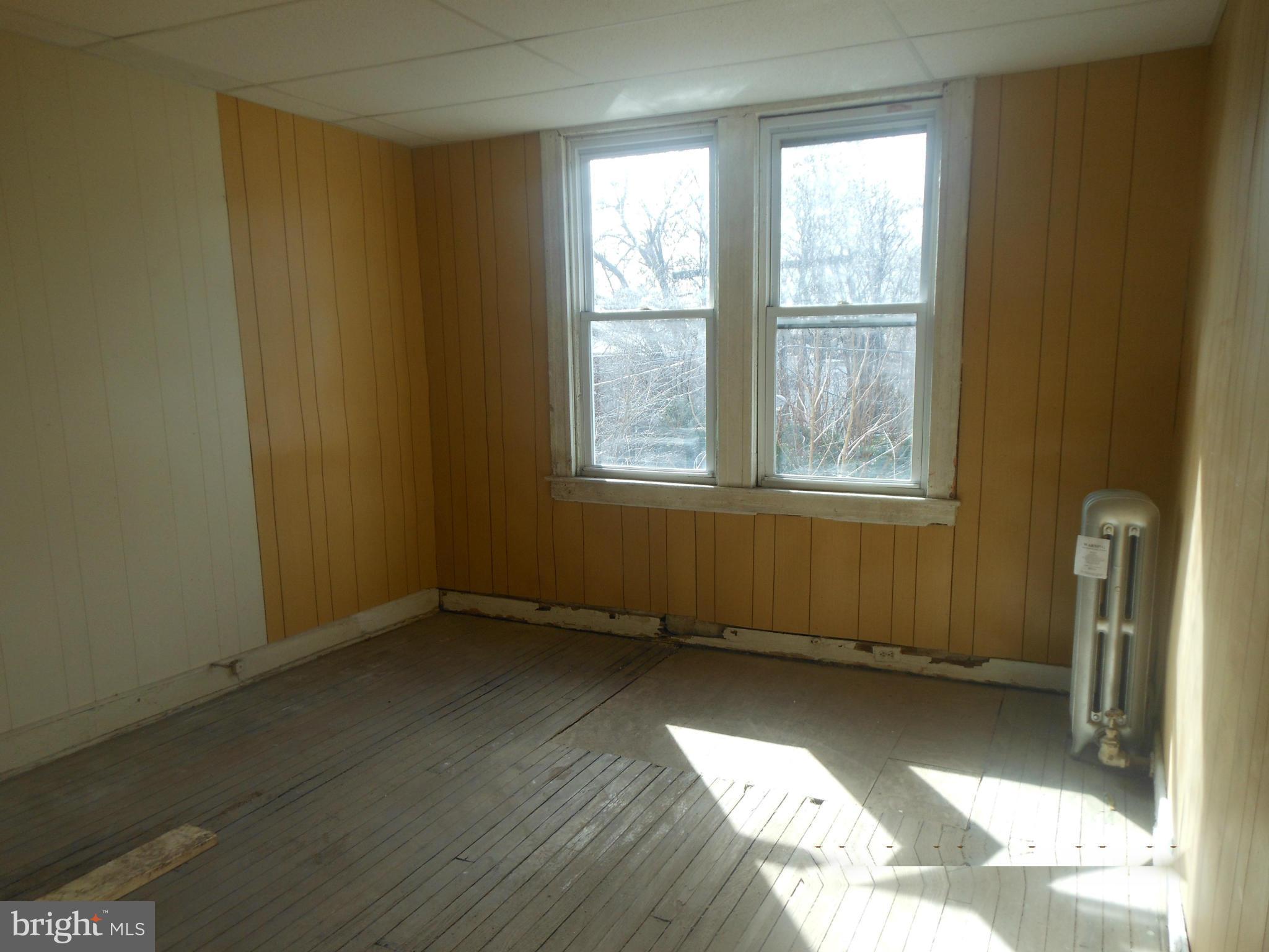 3510 Reisterstown Road Baltimore, MD 21215 - Photo 7 of 10 Bedroom two