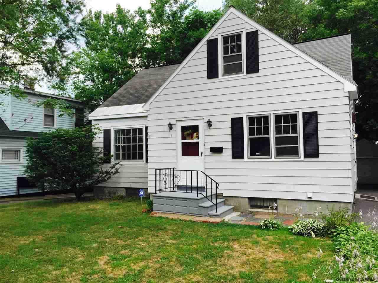7 Knickerbocker Road Scotia, NY 12302 - Photo 1 of 13 Photo 1
