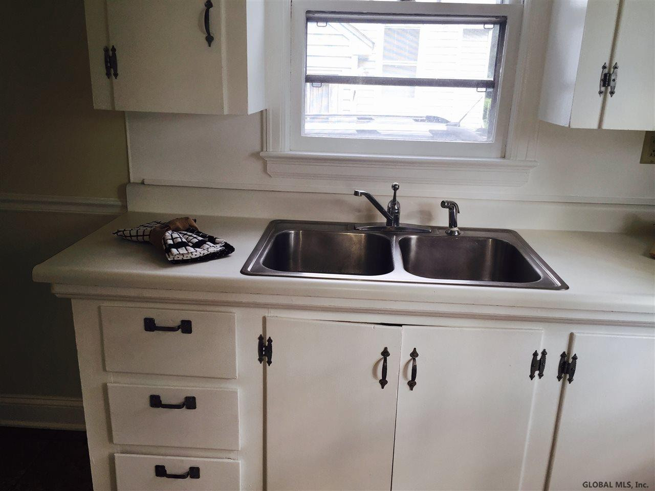 7 Knickerbocker Road Scotia, NY 12302 - Photo 7 of 13 Photo 7